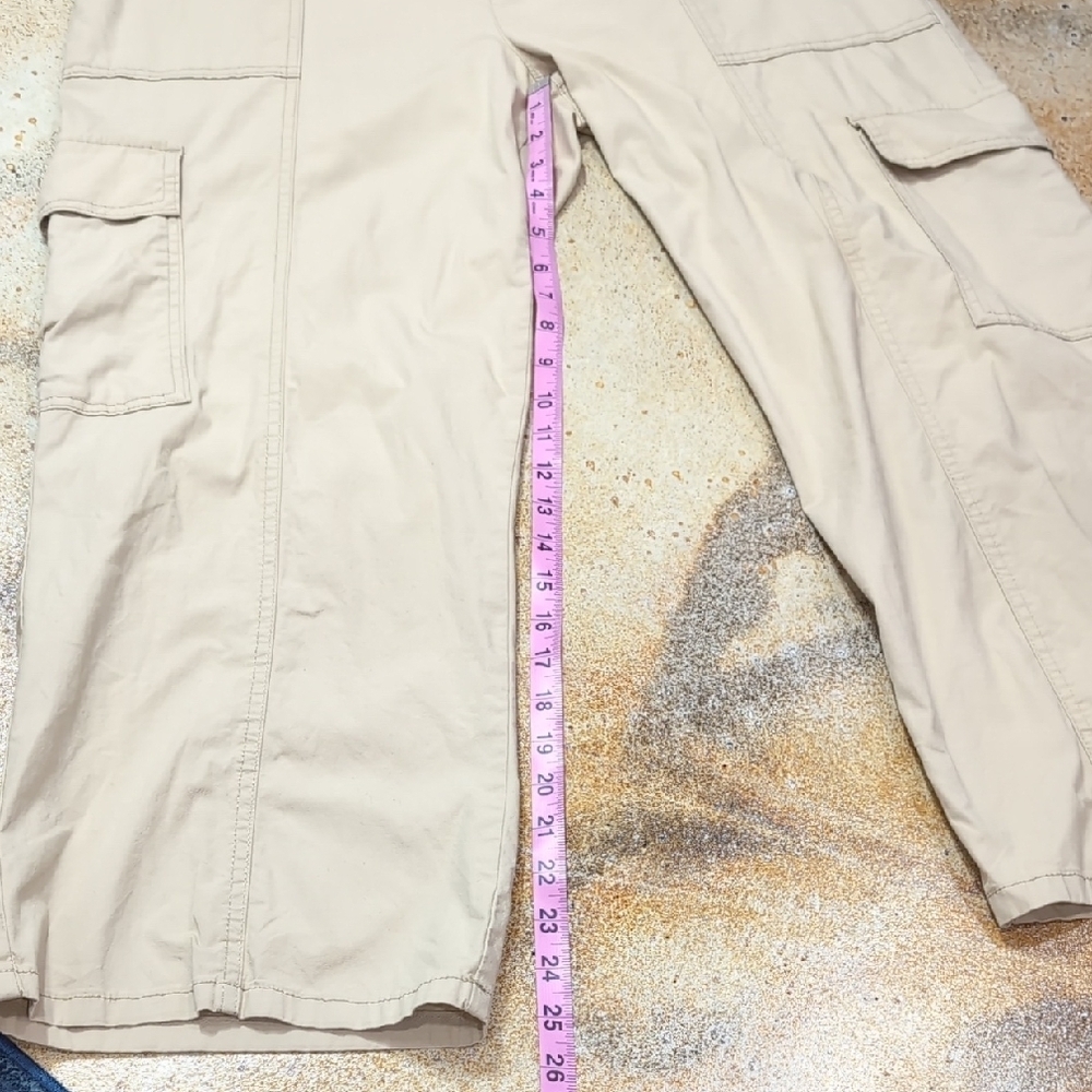 Sanctuary | Lightweight Cotton Stretch Light Tan Cargo Pants Size XXL - Picture 4 of 12